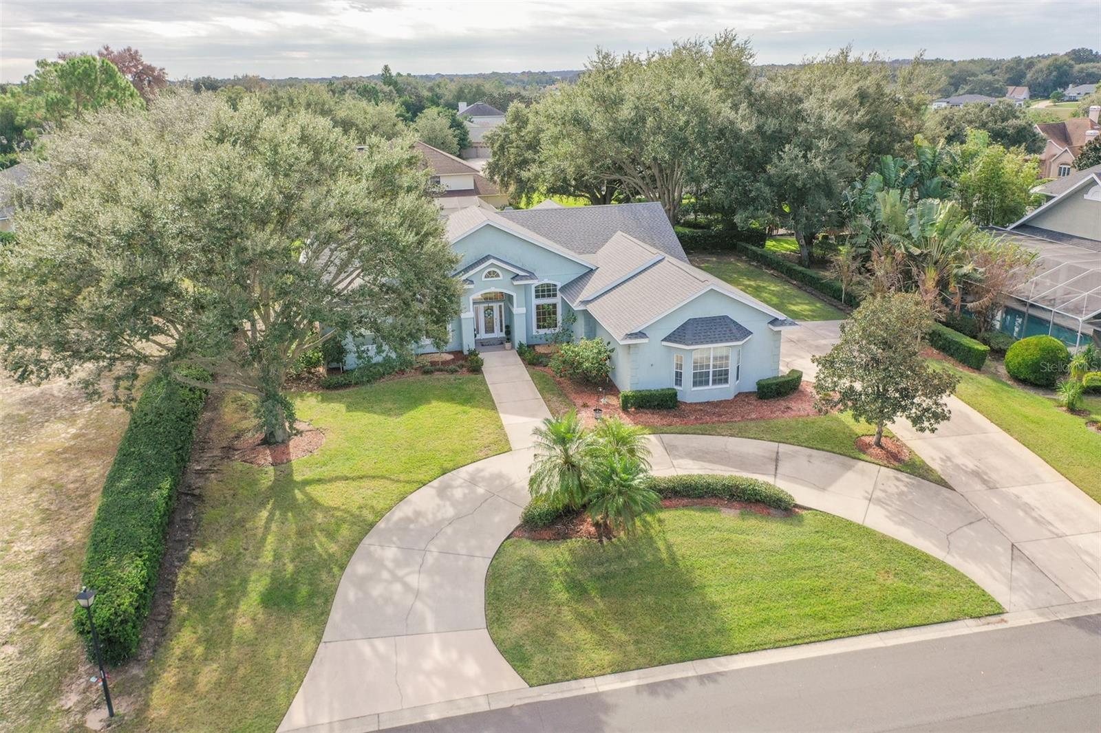 304 LOCHEN CIR SE