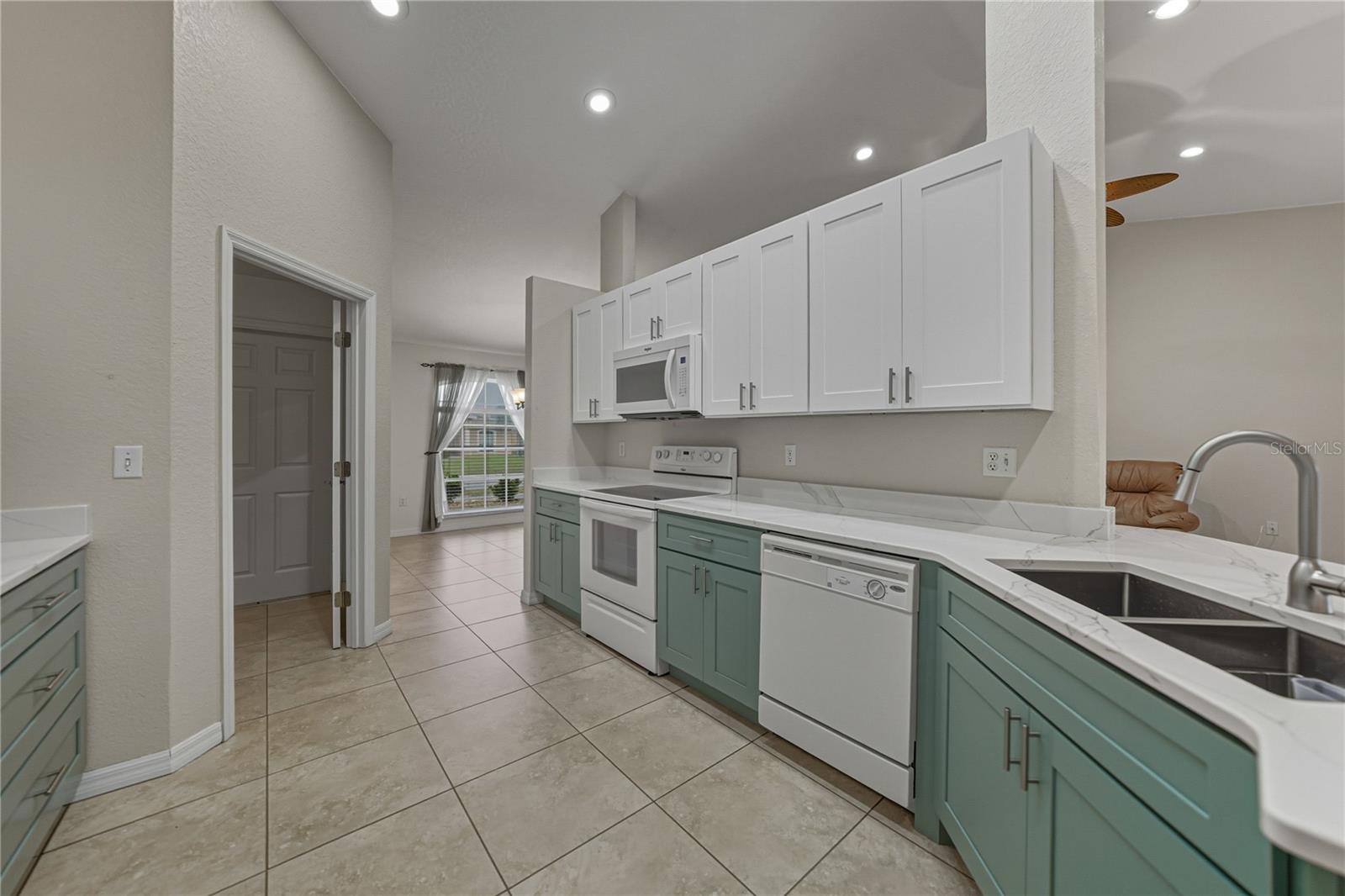 315 CLOVERDALE RD