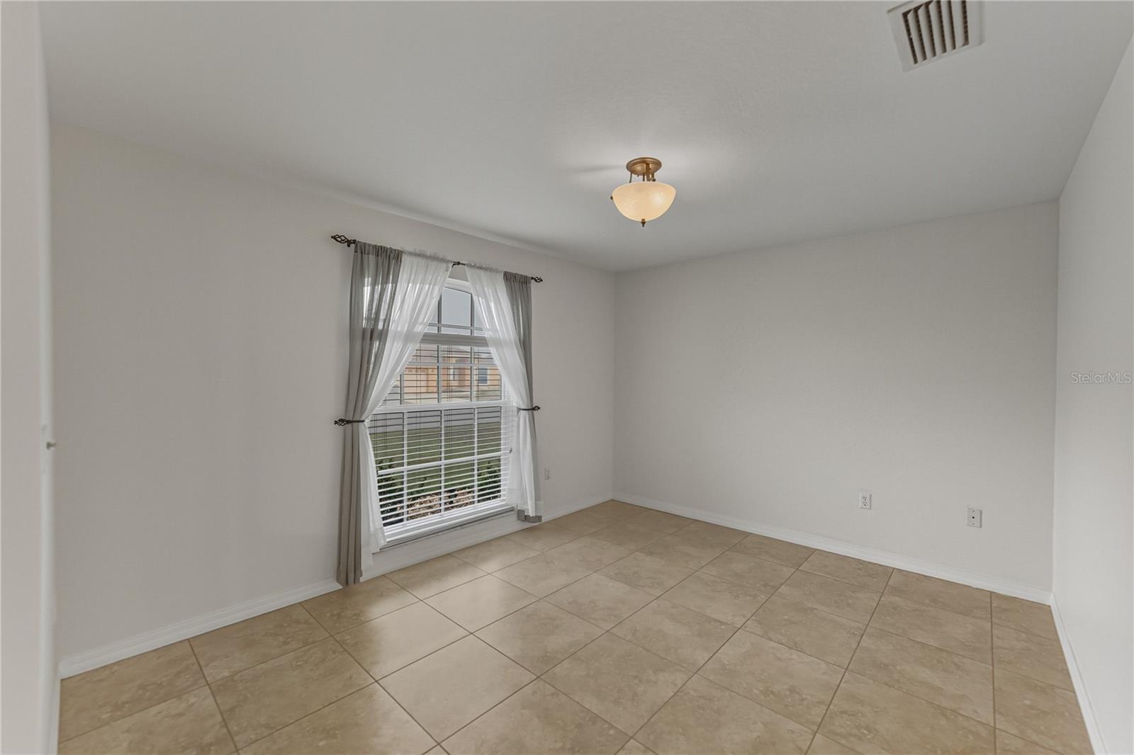 315 CLOVERDALE RD