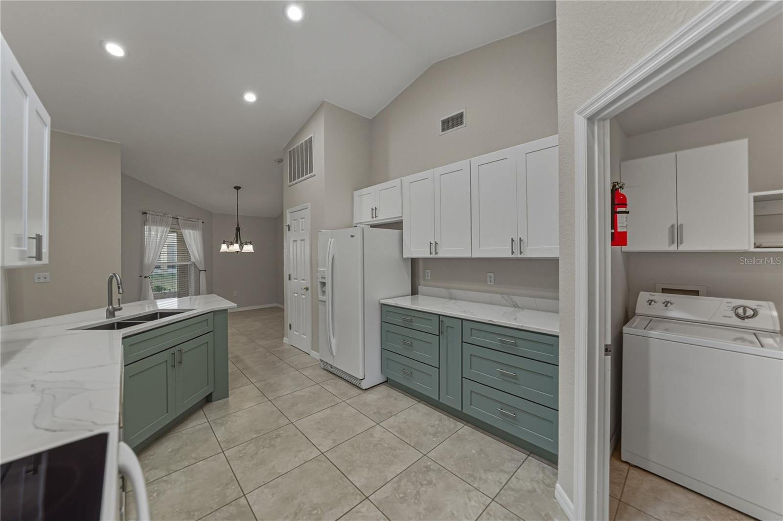 315 CLOVERDALE RD