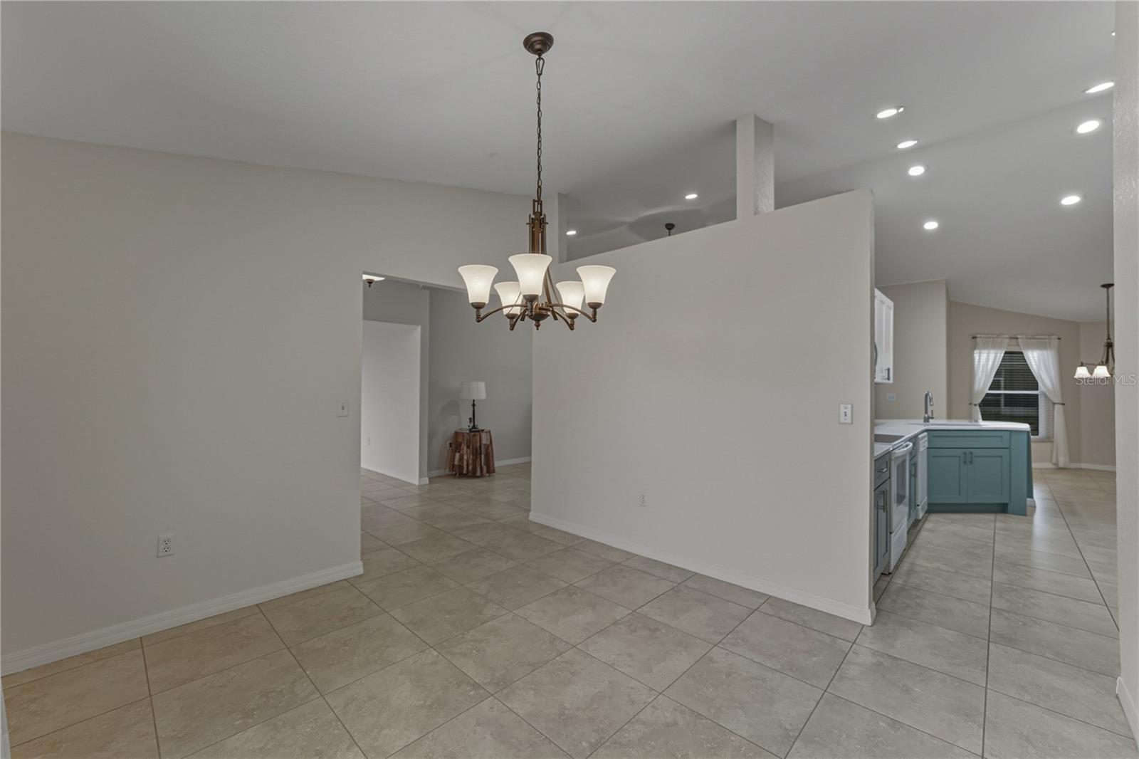 315 CLOVERDALE RD