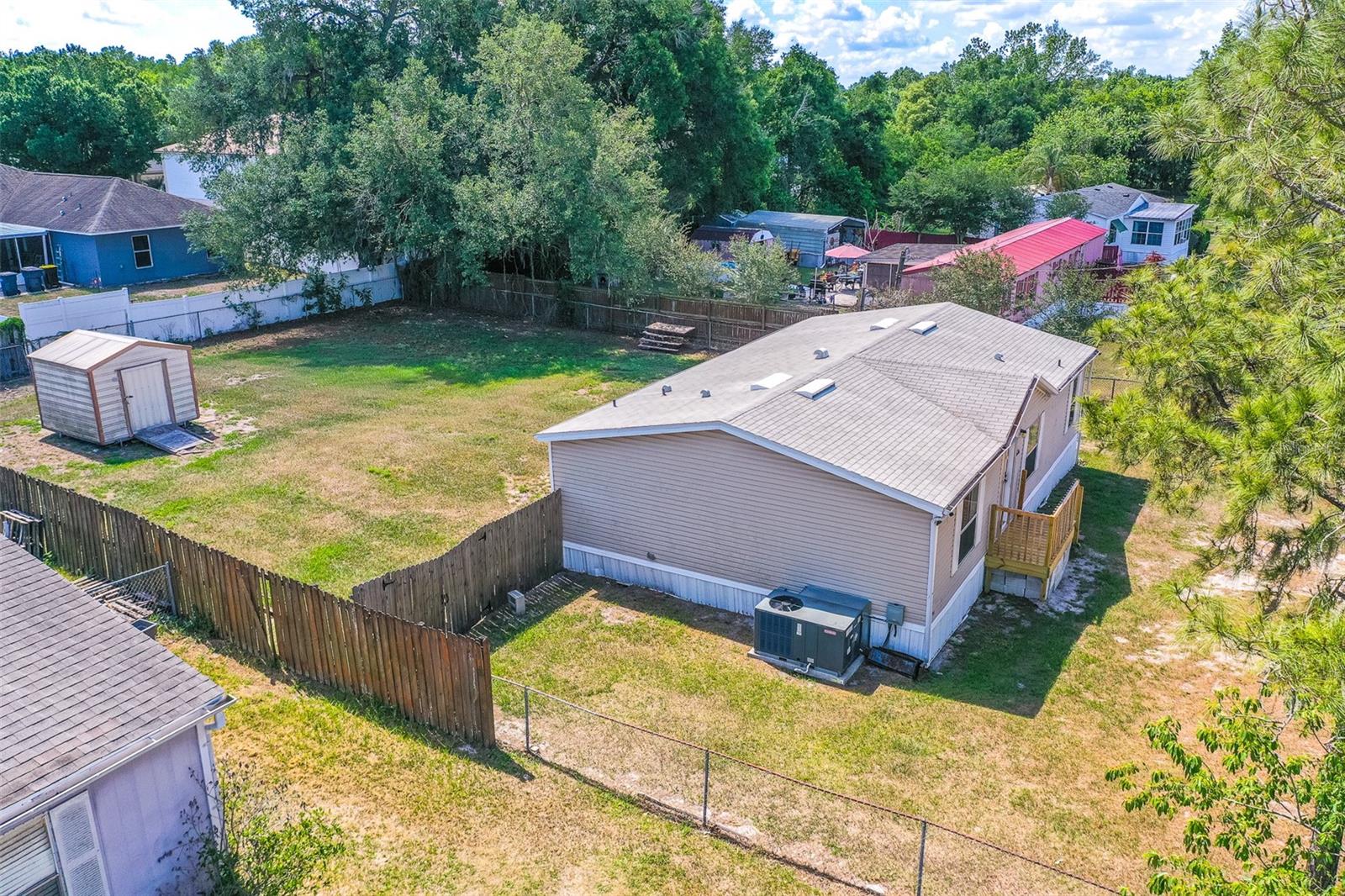 5676 CHERRY TREE DR