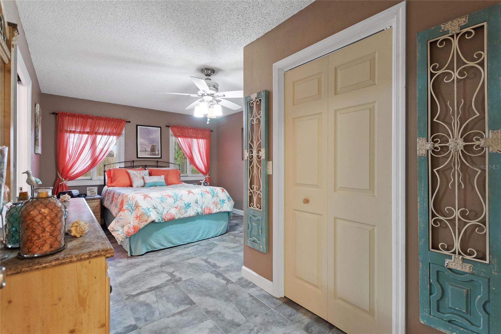 3305 FOX RIDGE DR
