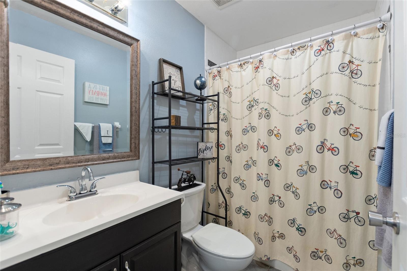3305 FOX RIDGE DR