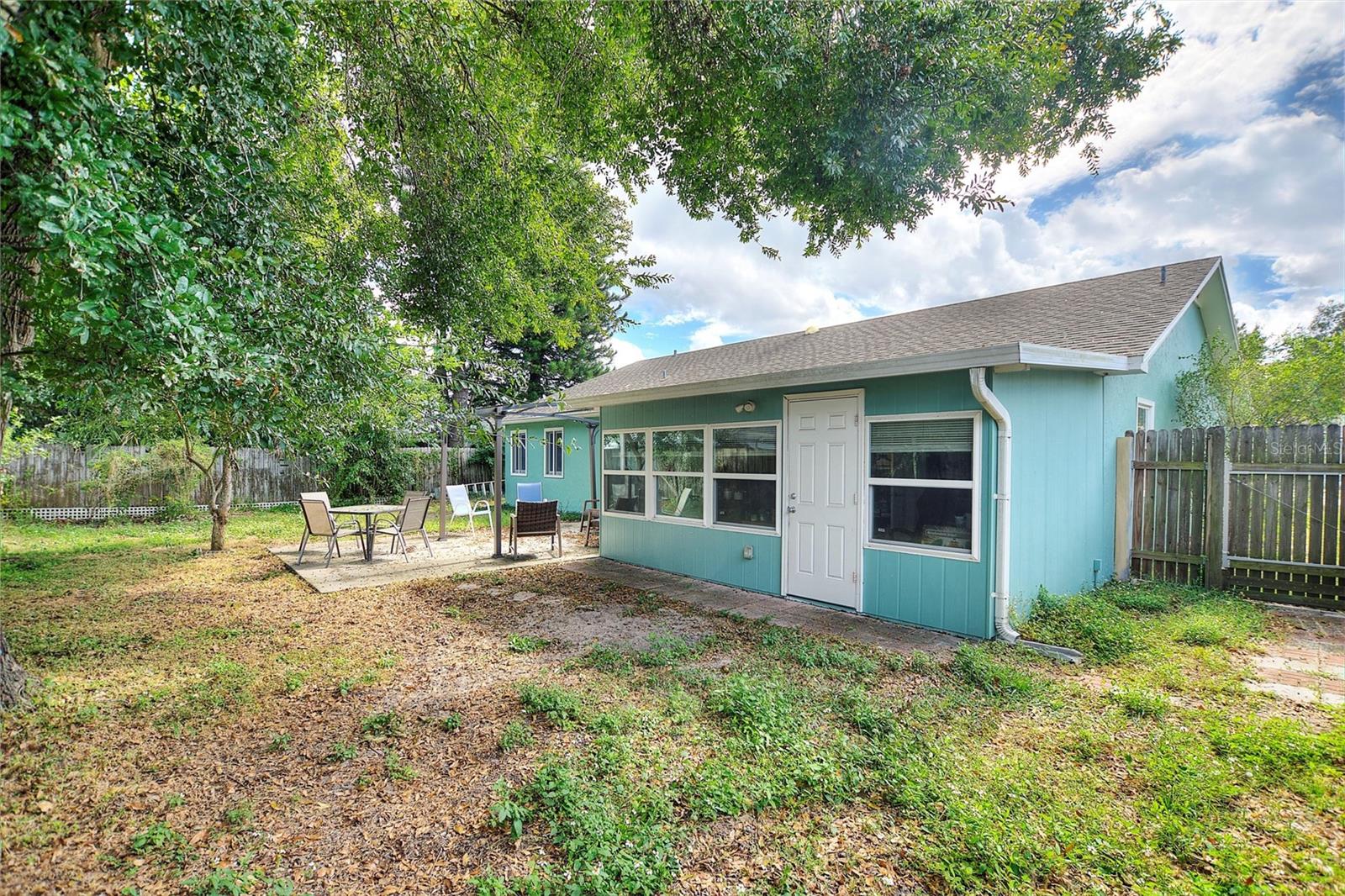 3305 FOX RIDGE DR