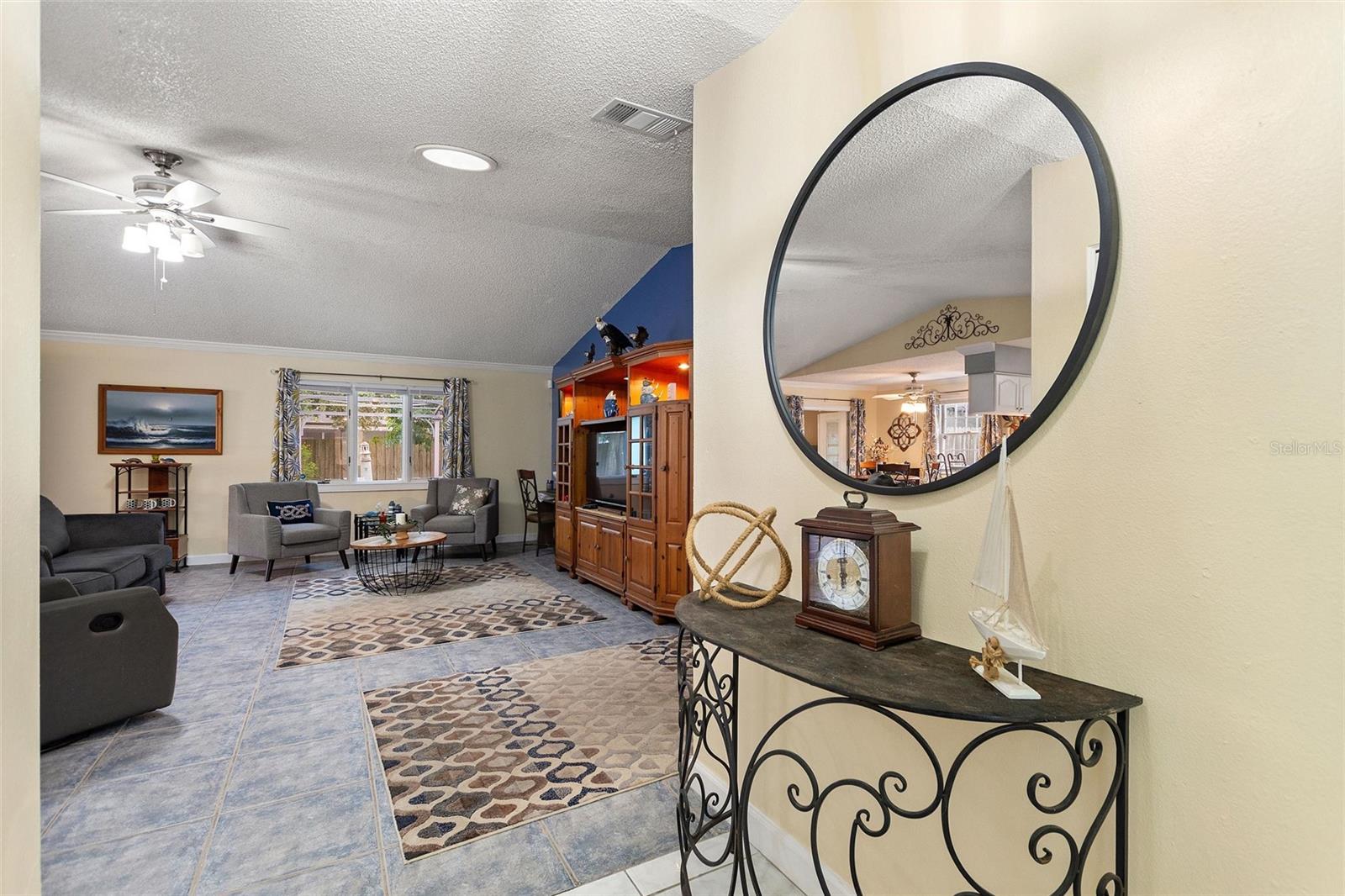 3305 FOX RIDGE DR