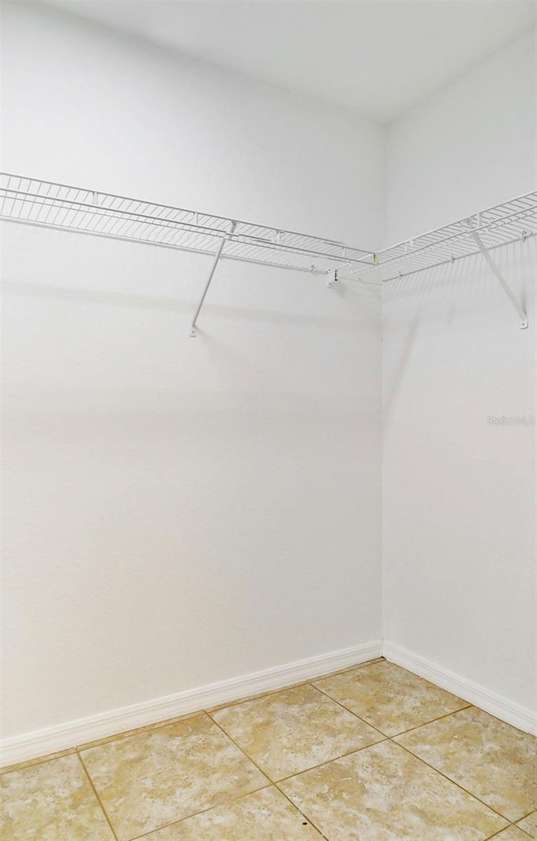 3422 IMPERIAL MANOR WAY