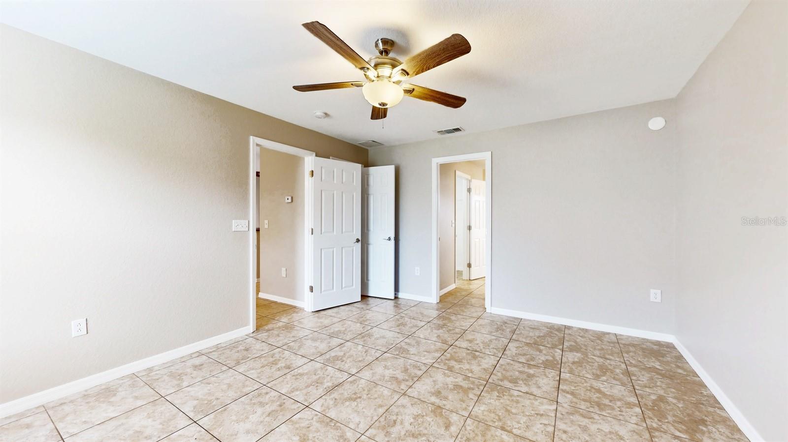 3422 IMPERIAL MANOR WAY