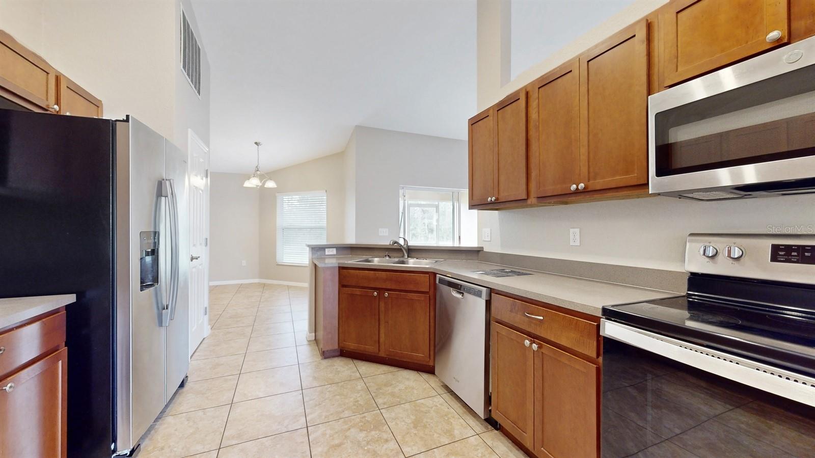 3422 IMPERIAL MANOR WAY