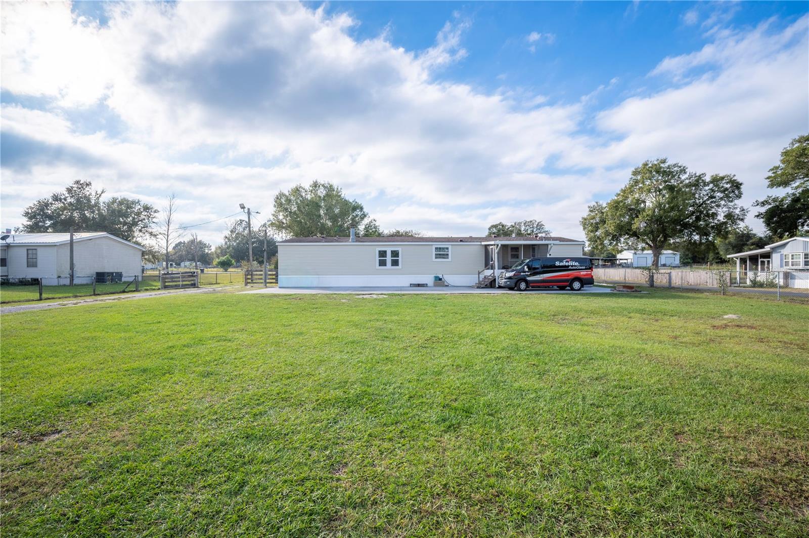 10413 STEVEN DR