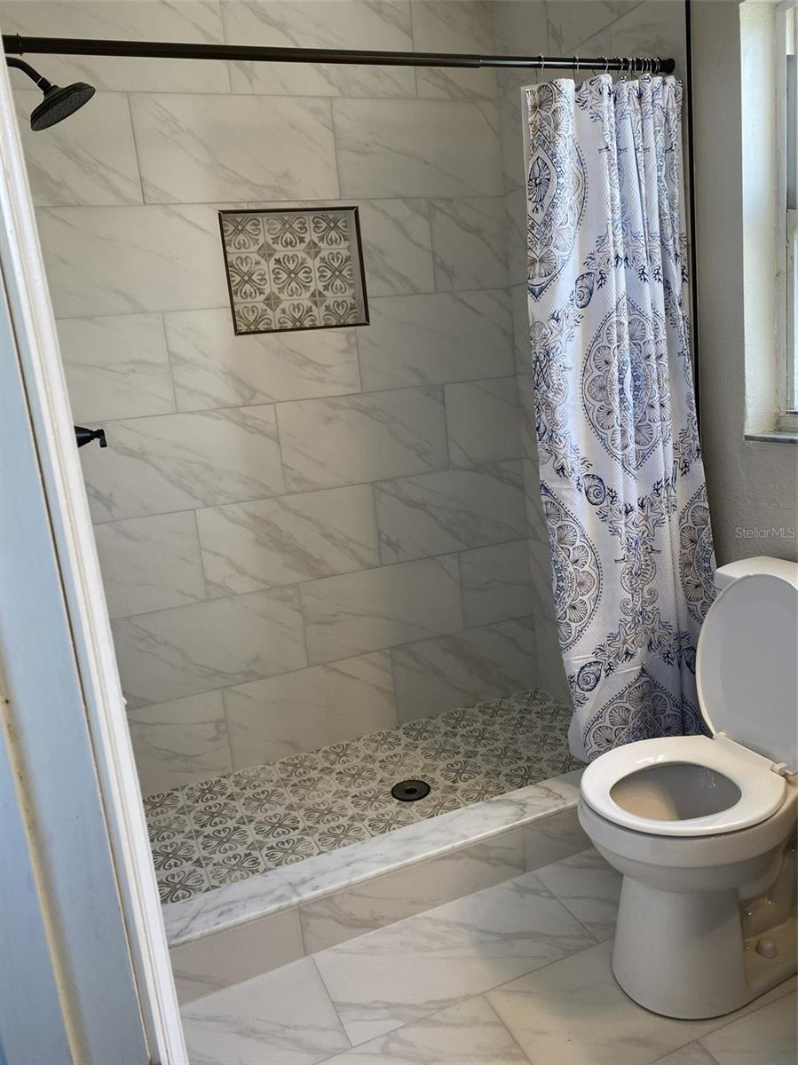 3317 QUEENS COVE LOOP