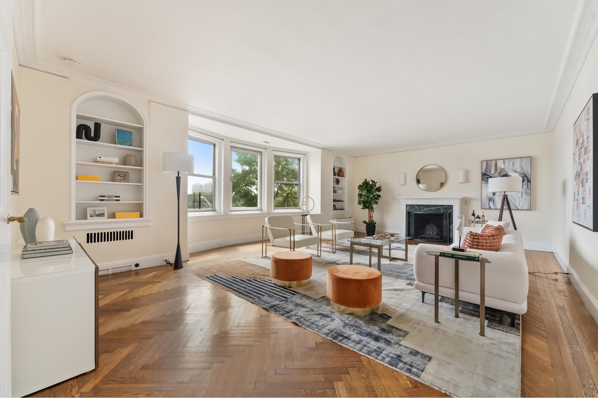 1 E END Avenue 3C