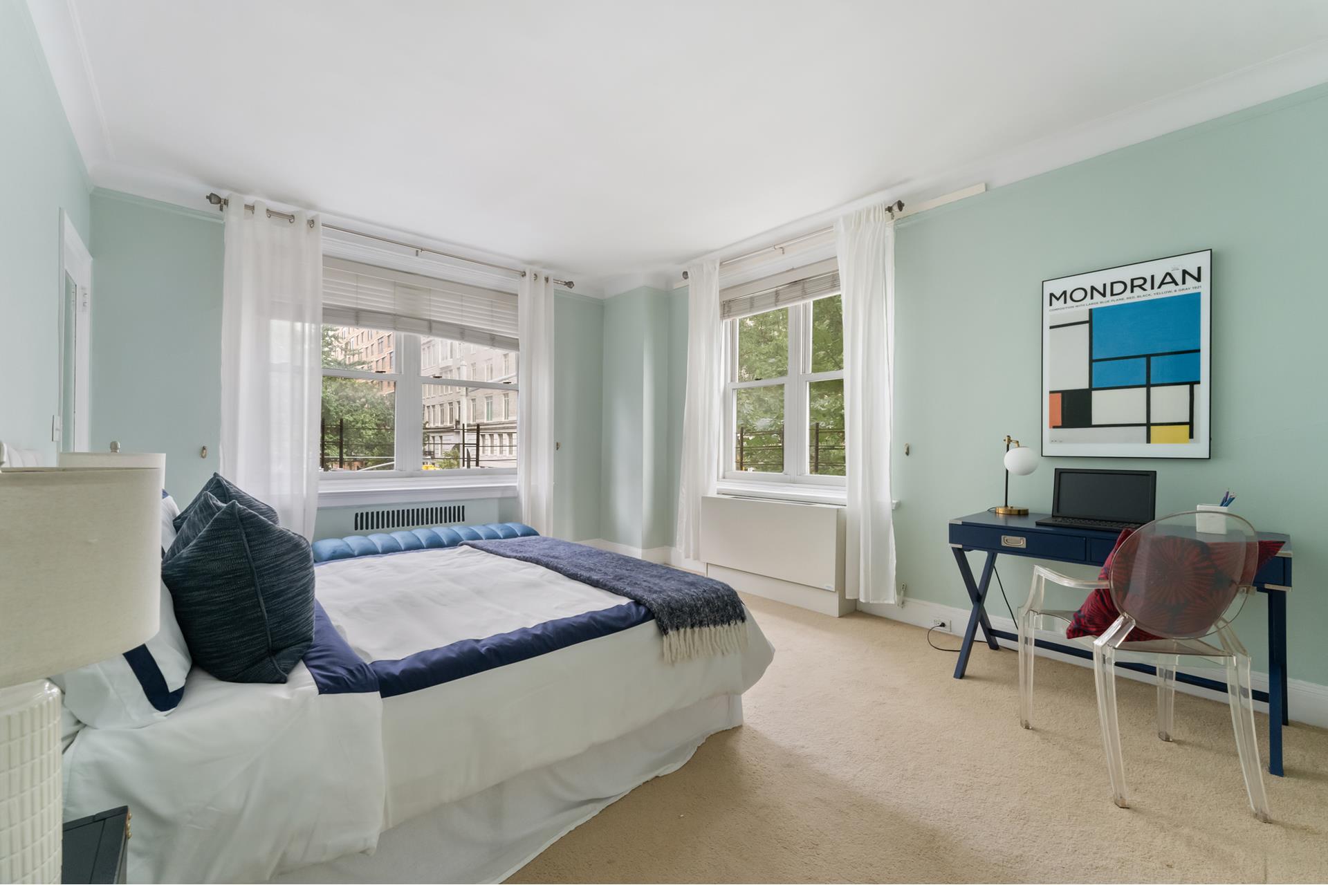 1 E END Avenue 3C