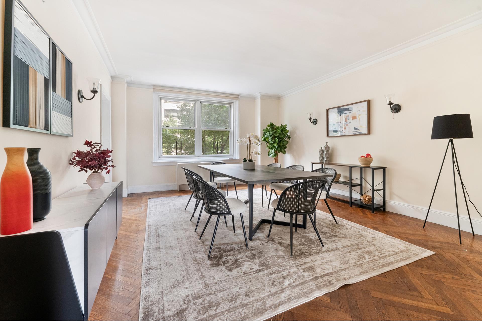 1 E END Avenue 3C