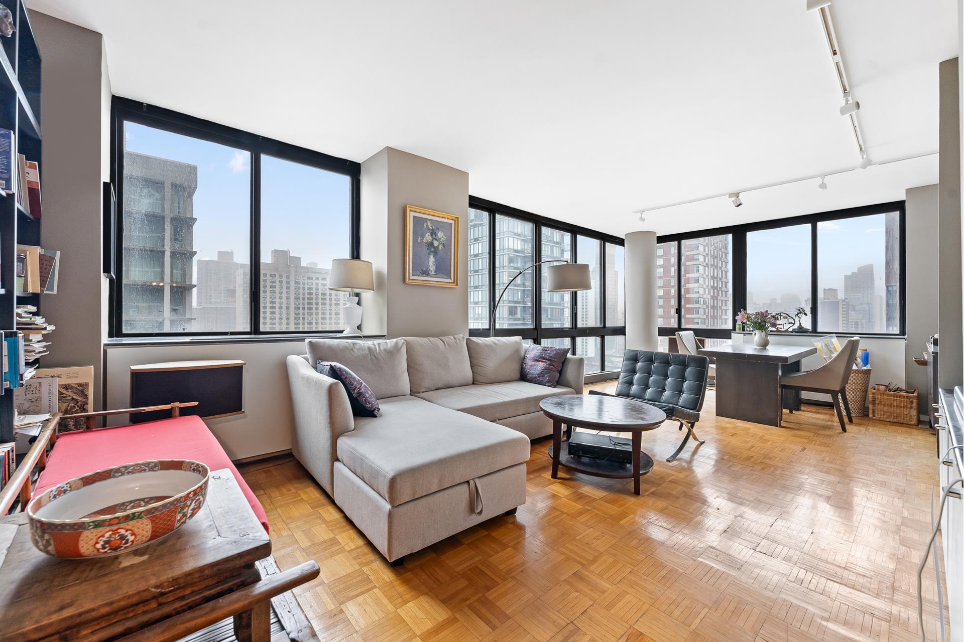 245 E 93RD Street 22C