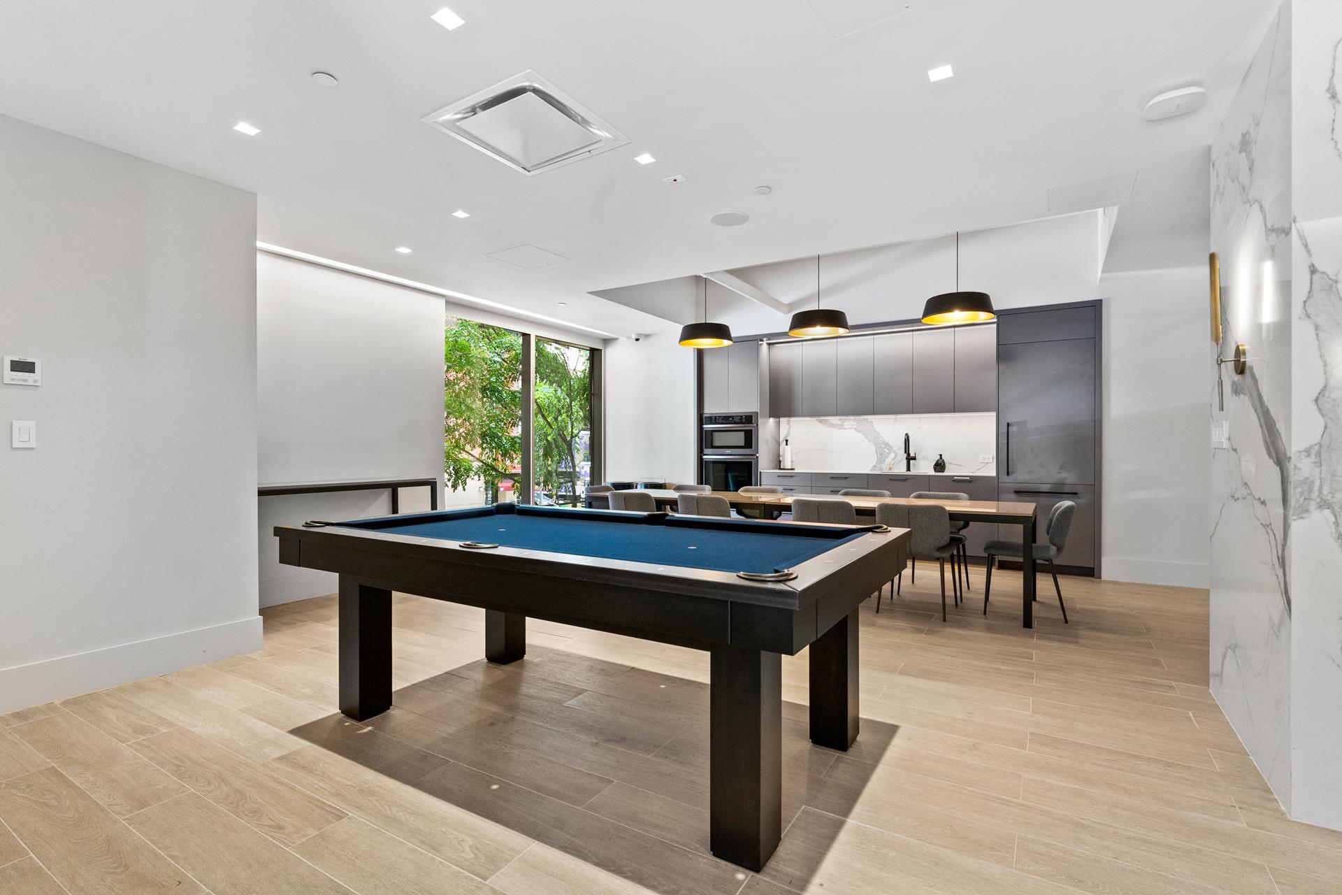 245 E 93RD Street 22C