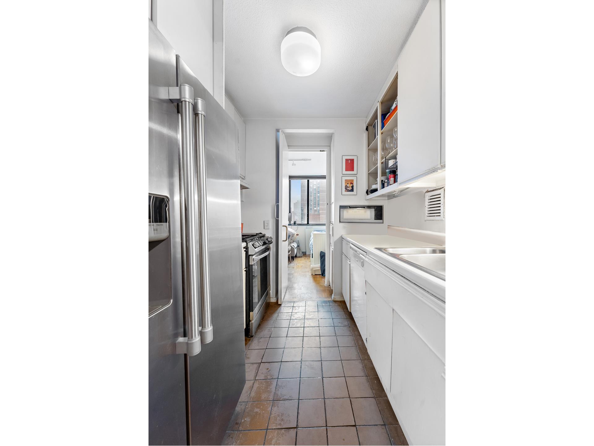 245 E 93RD Street 22C