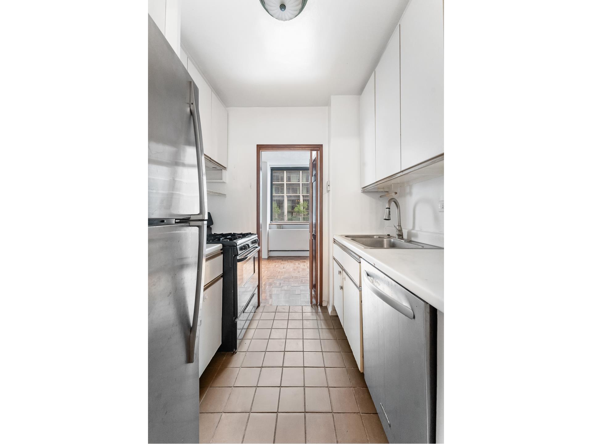245 E 93RD Street 18A