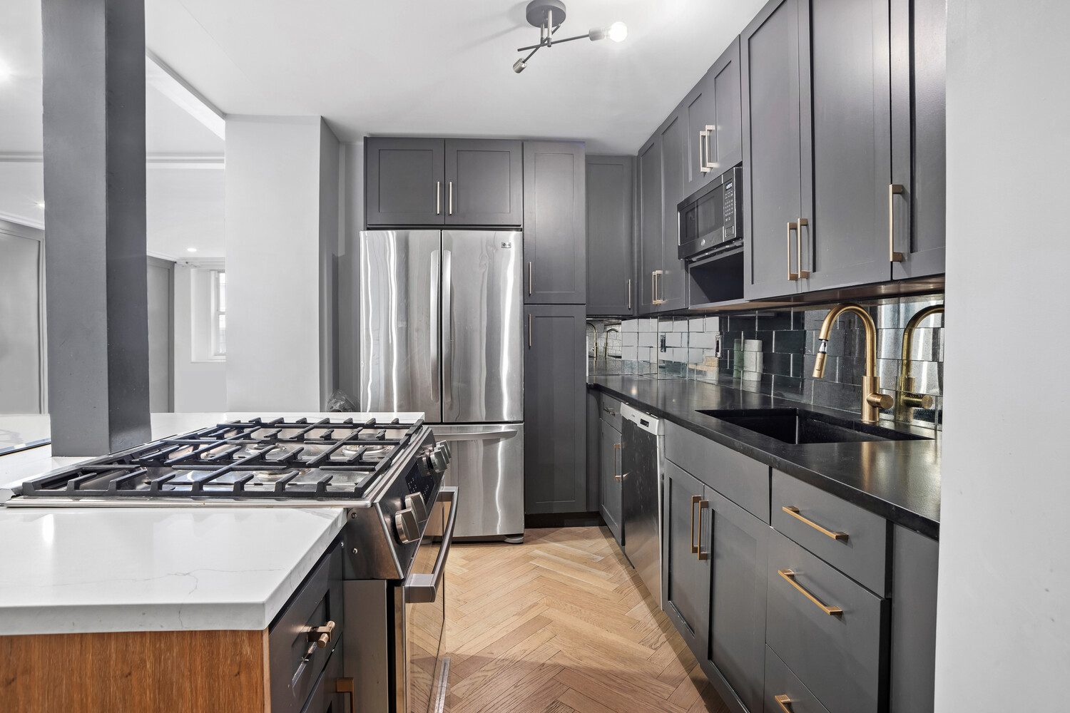 215 E 80TH Street 6D