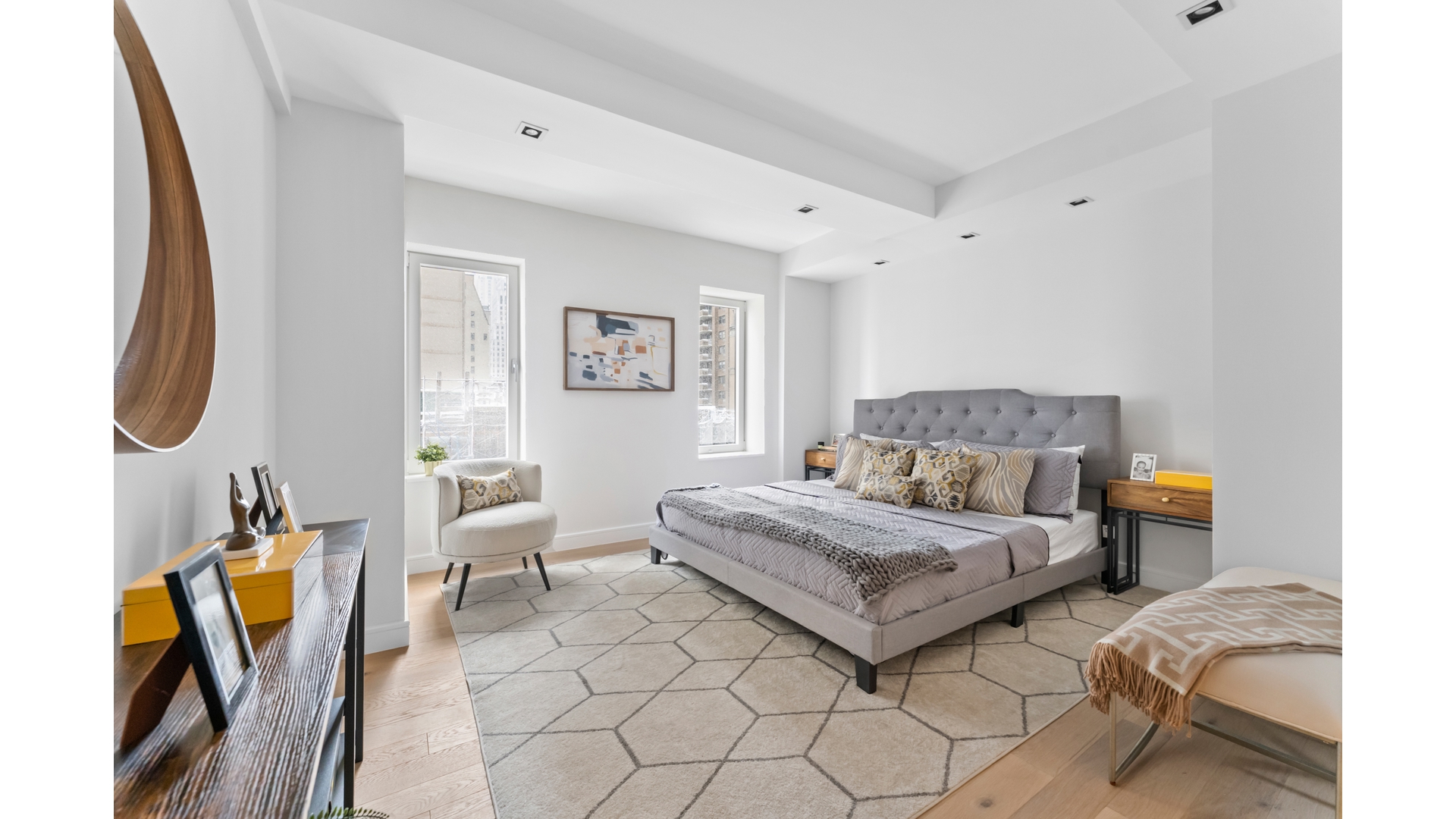106 CENTRAL Park S 14G