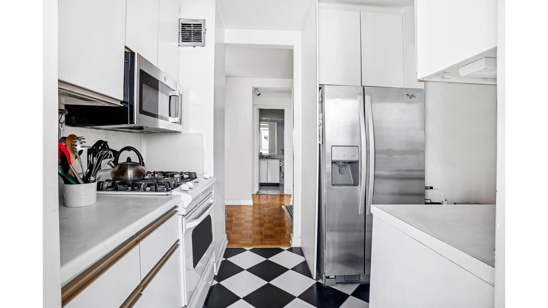 245 E 93RD Street 26G