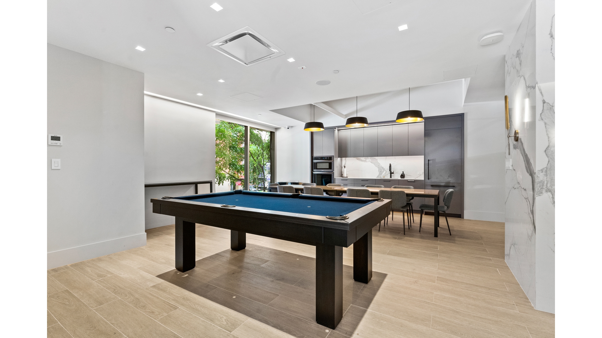 245 E 93RD Street 19H