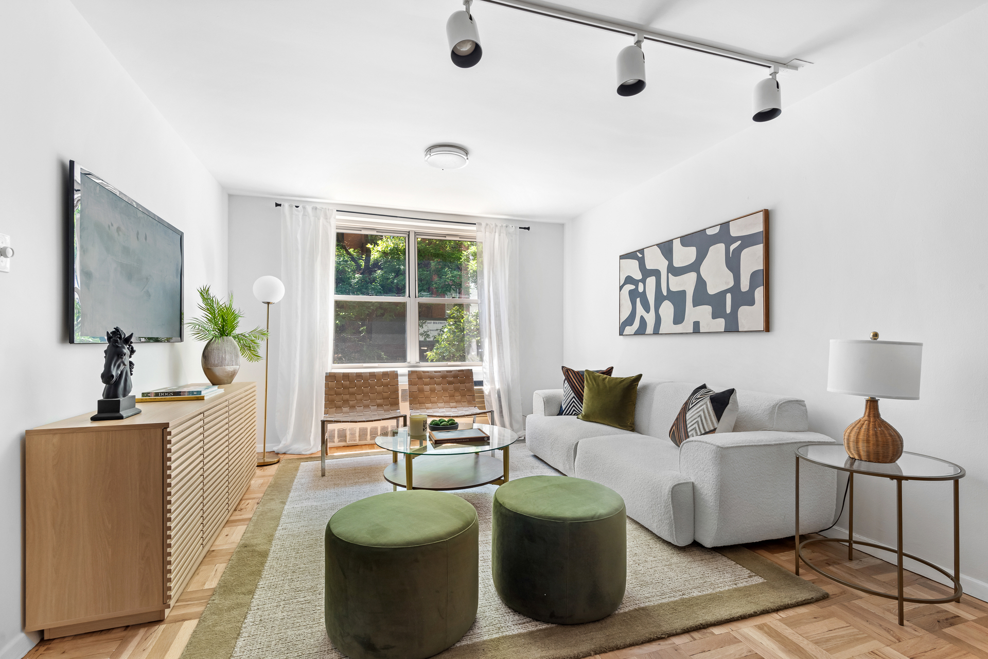 309 E 87TH Street 2P