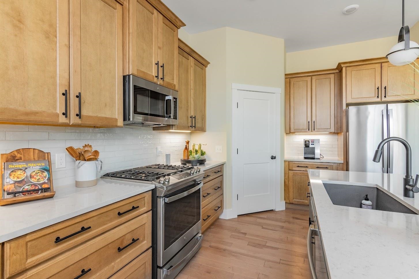 41 Elm Street Unit: SM45