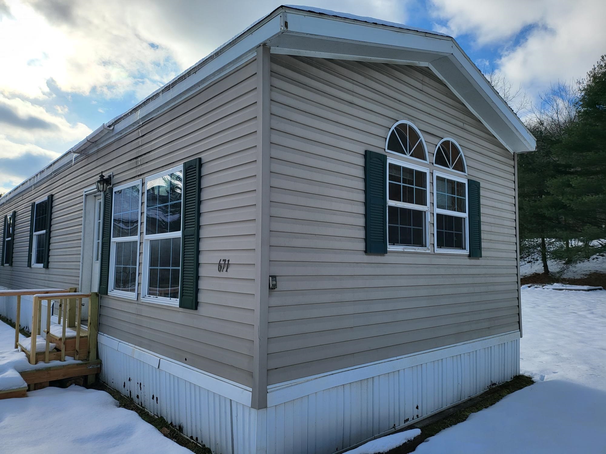 671 North Main Street