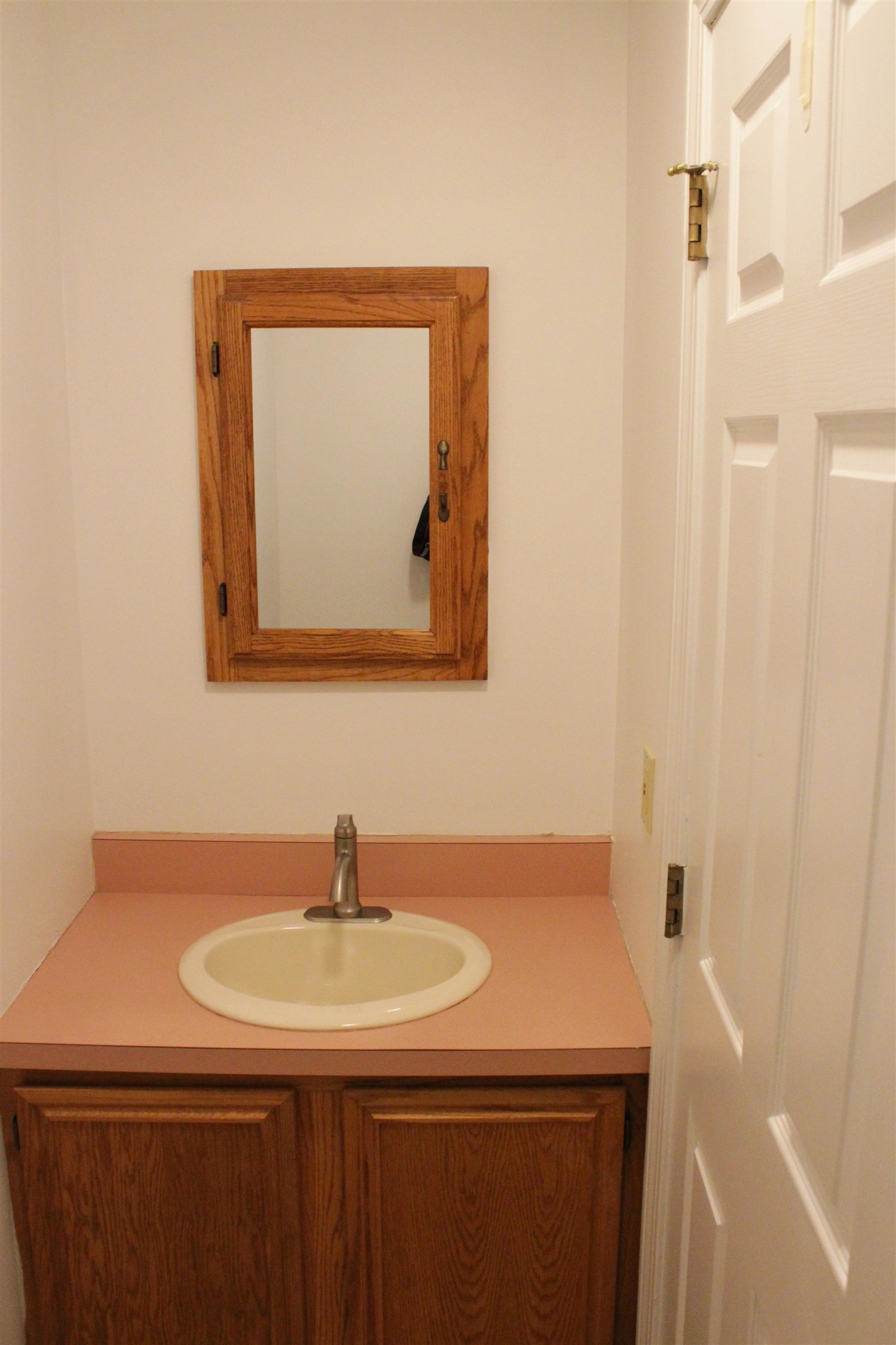 282 Ethan Allen Parkway Unit: 6