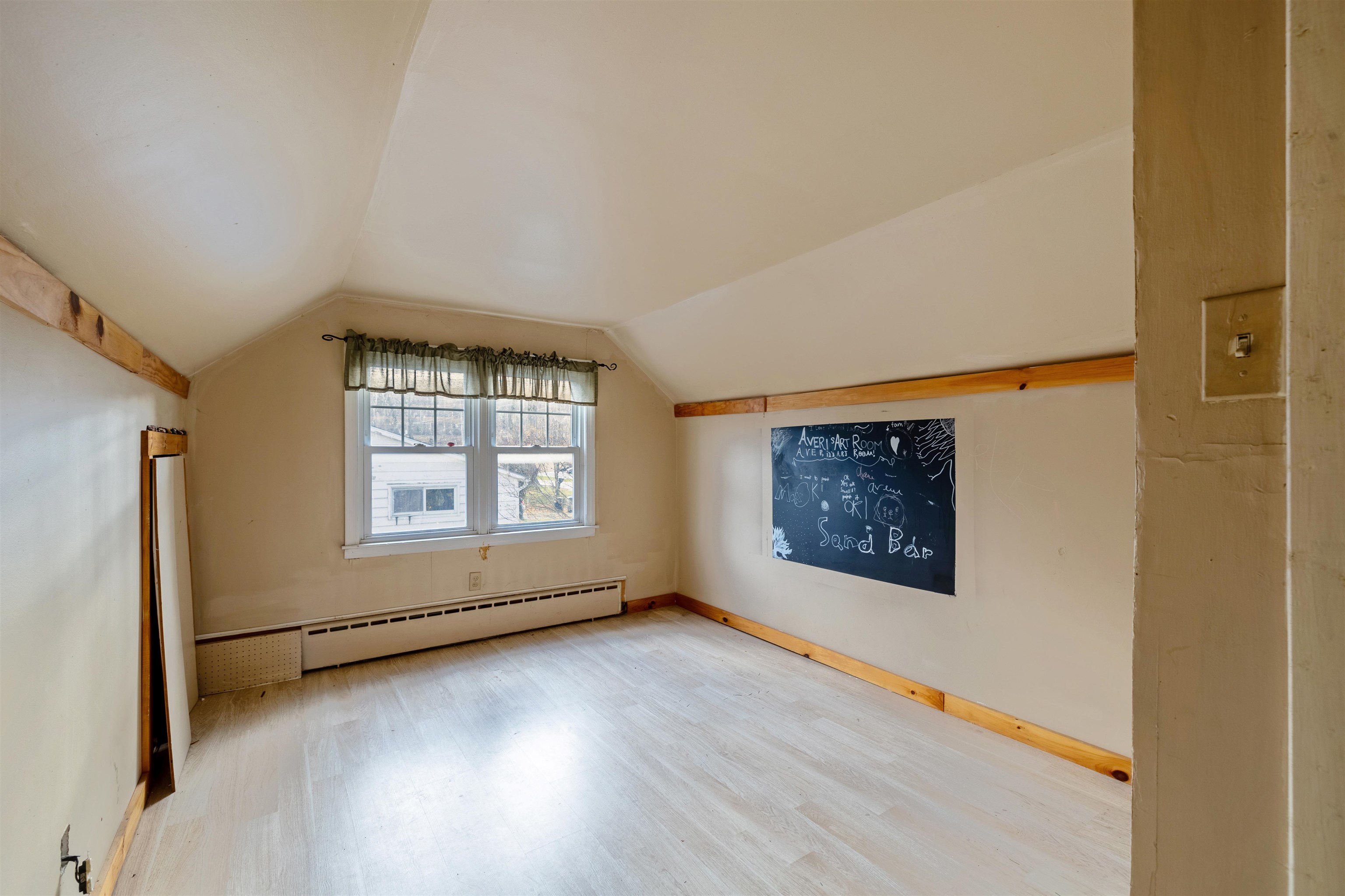 115 Upper Welden Street