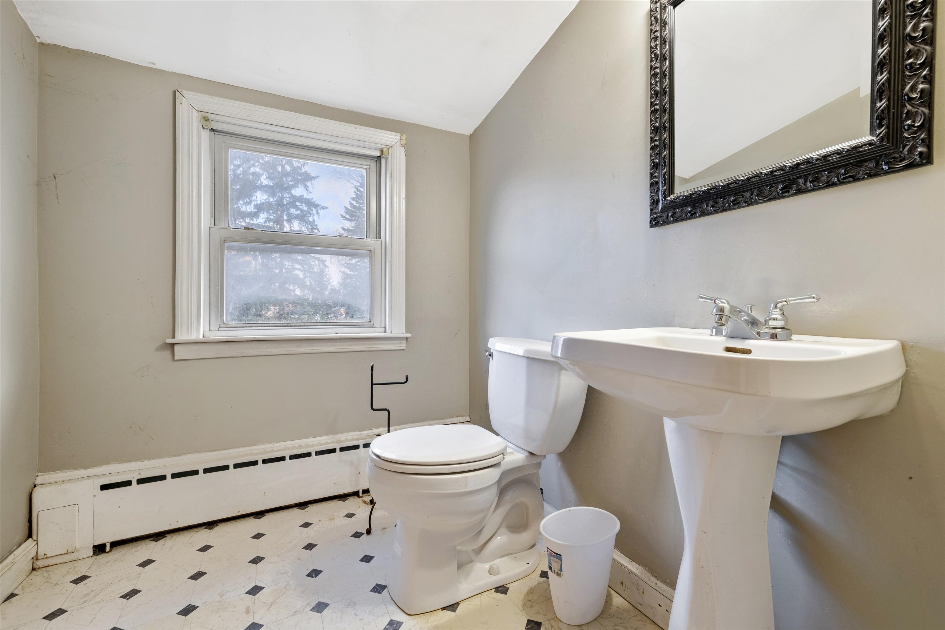 115 Upper Welden Street