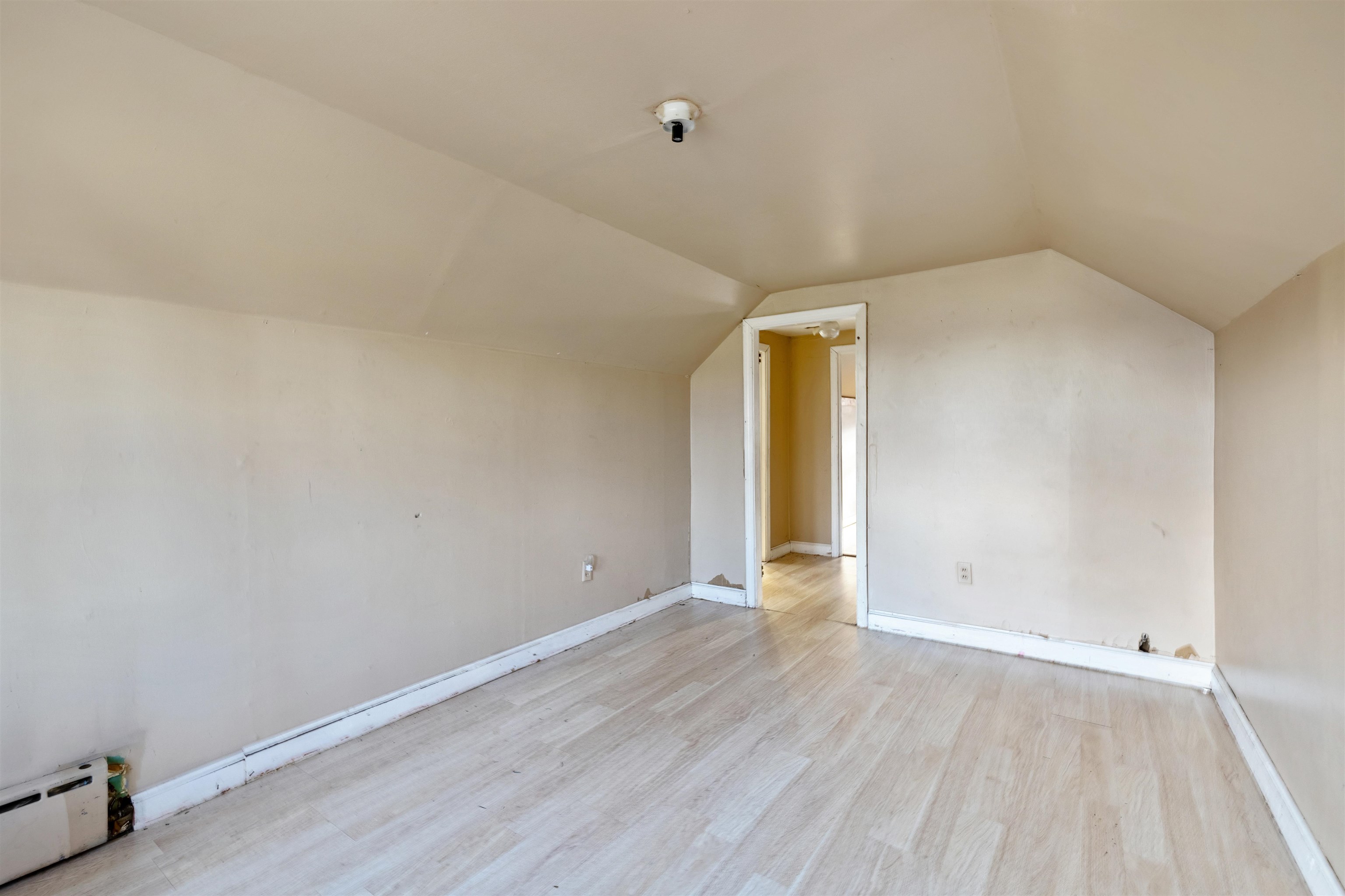 115 Upper Welden Street