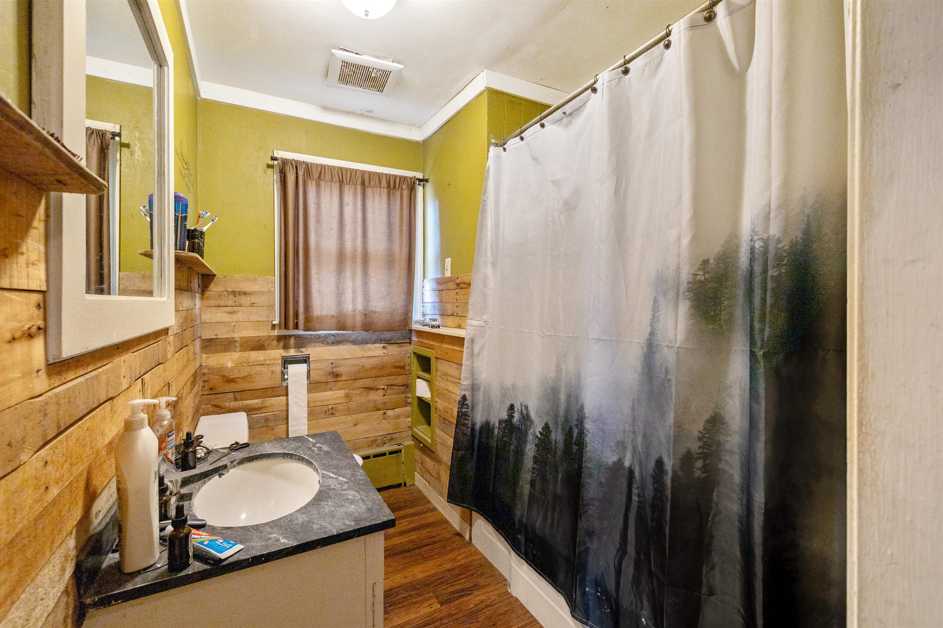 115 Upper Welden Street