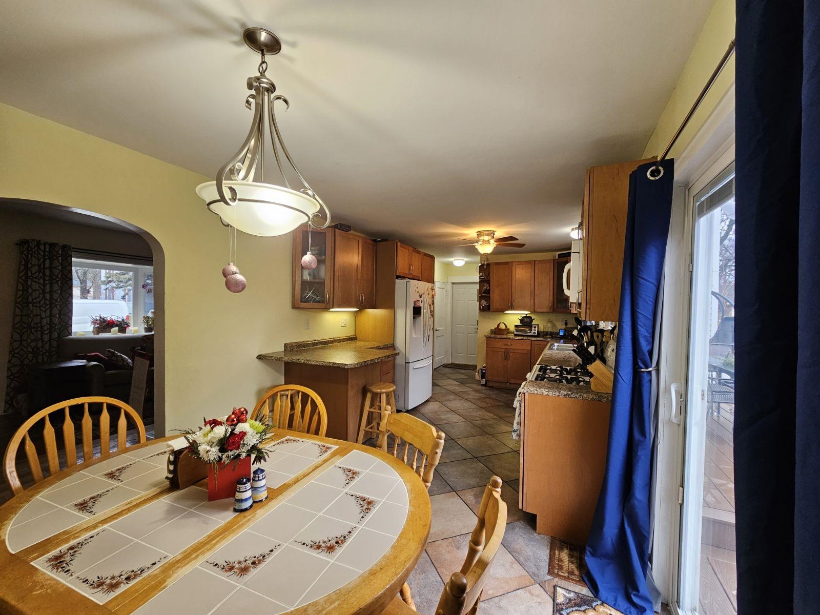 165 Woodbury Road
