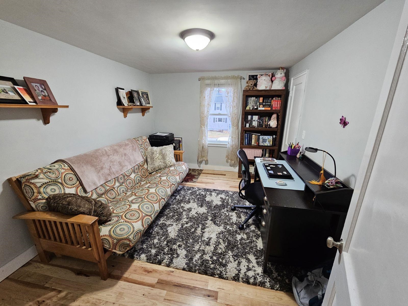 165 Woodbury Road