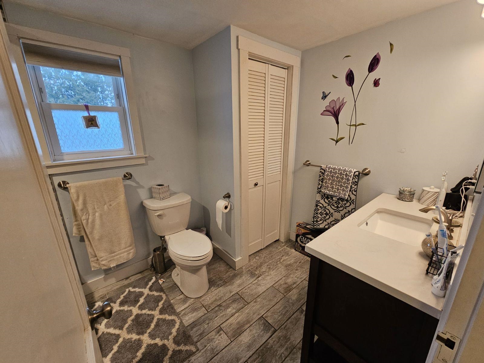165 Woodbury Road