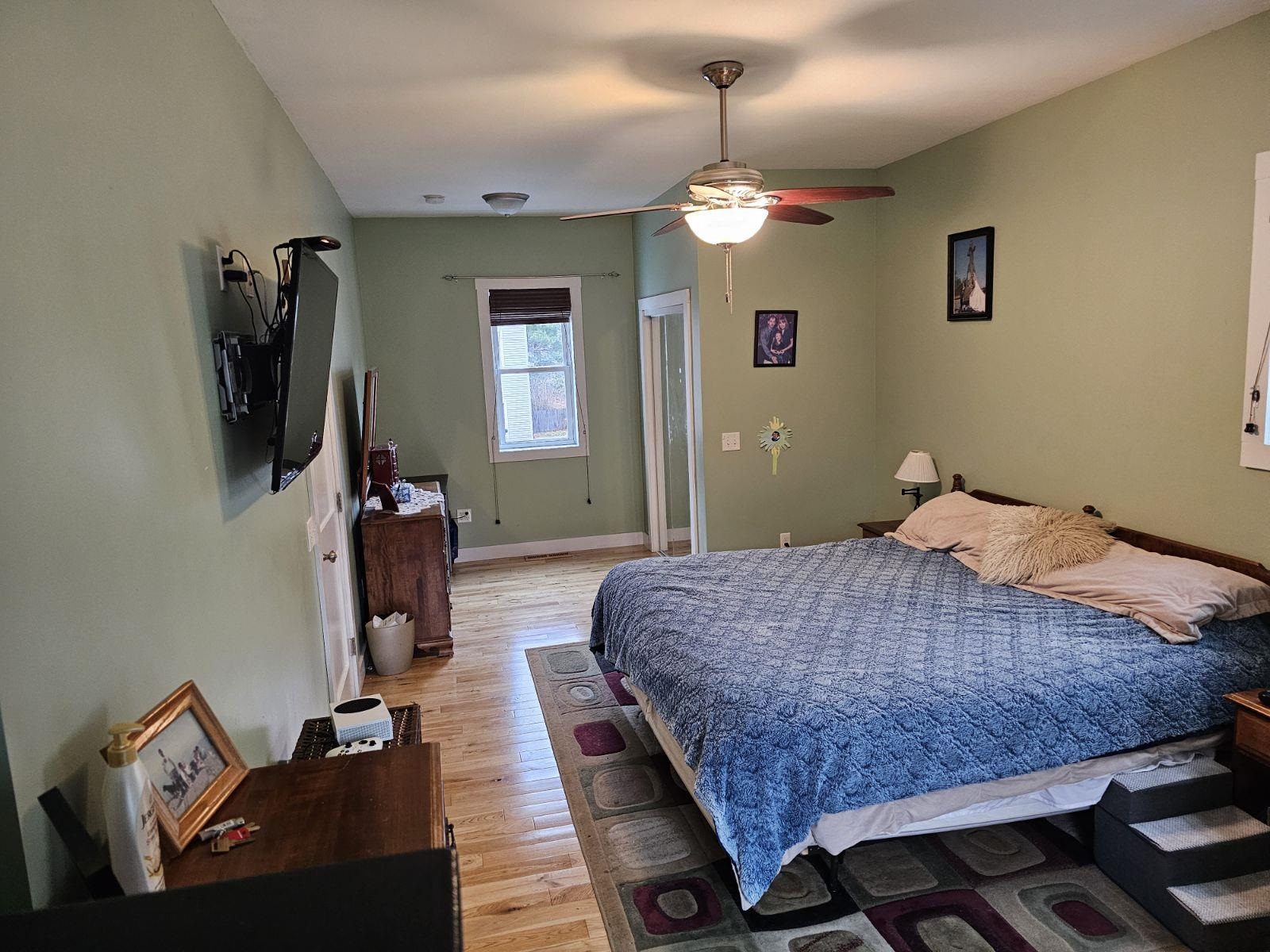 165 Woodbury Road