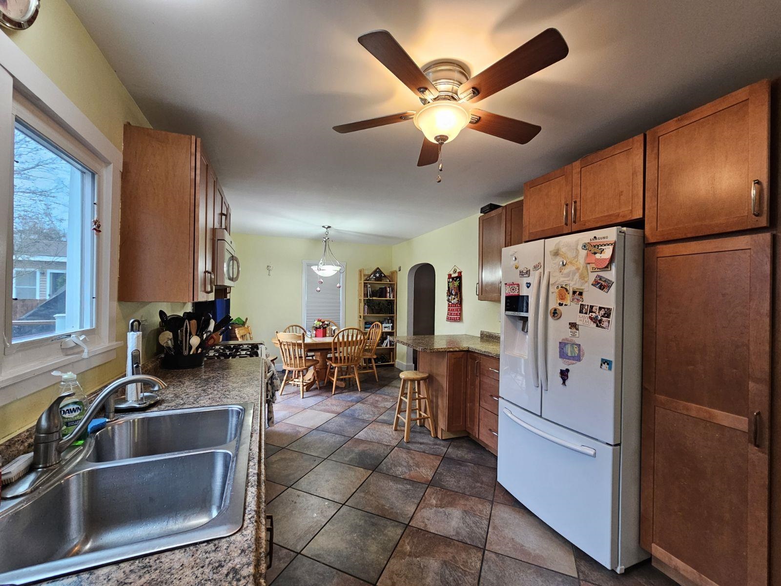 165 Woodbury Road