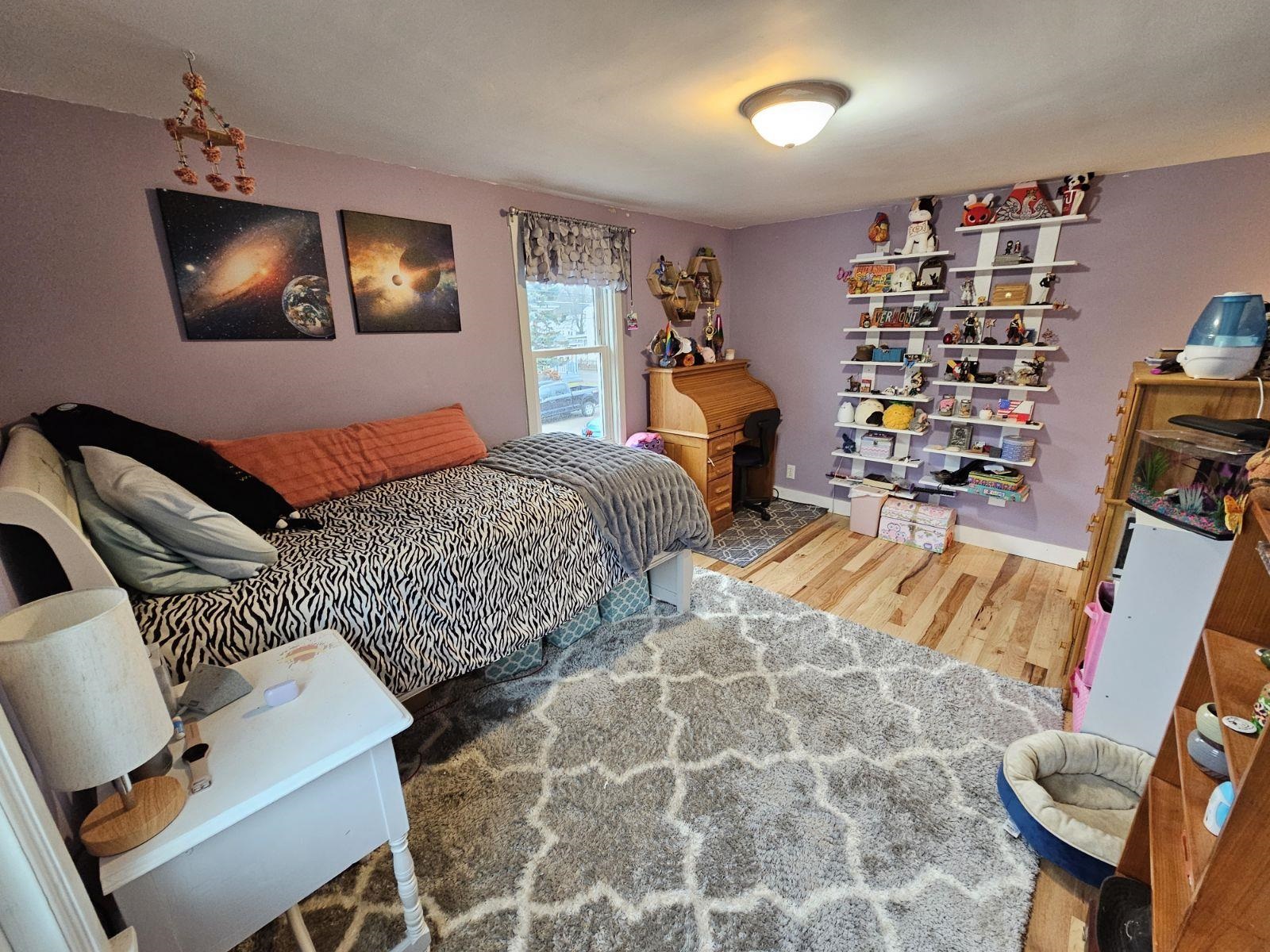 165 Woodbury Road