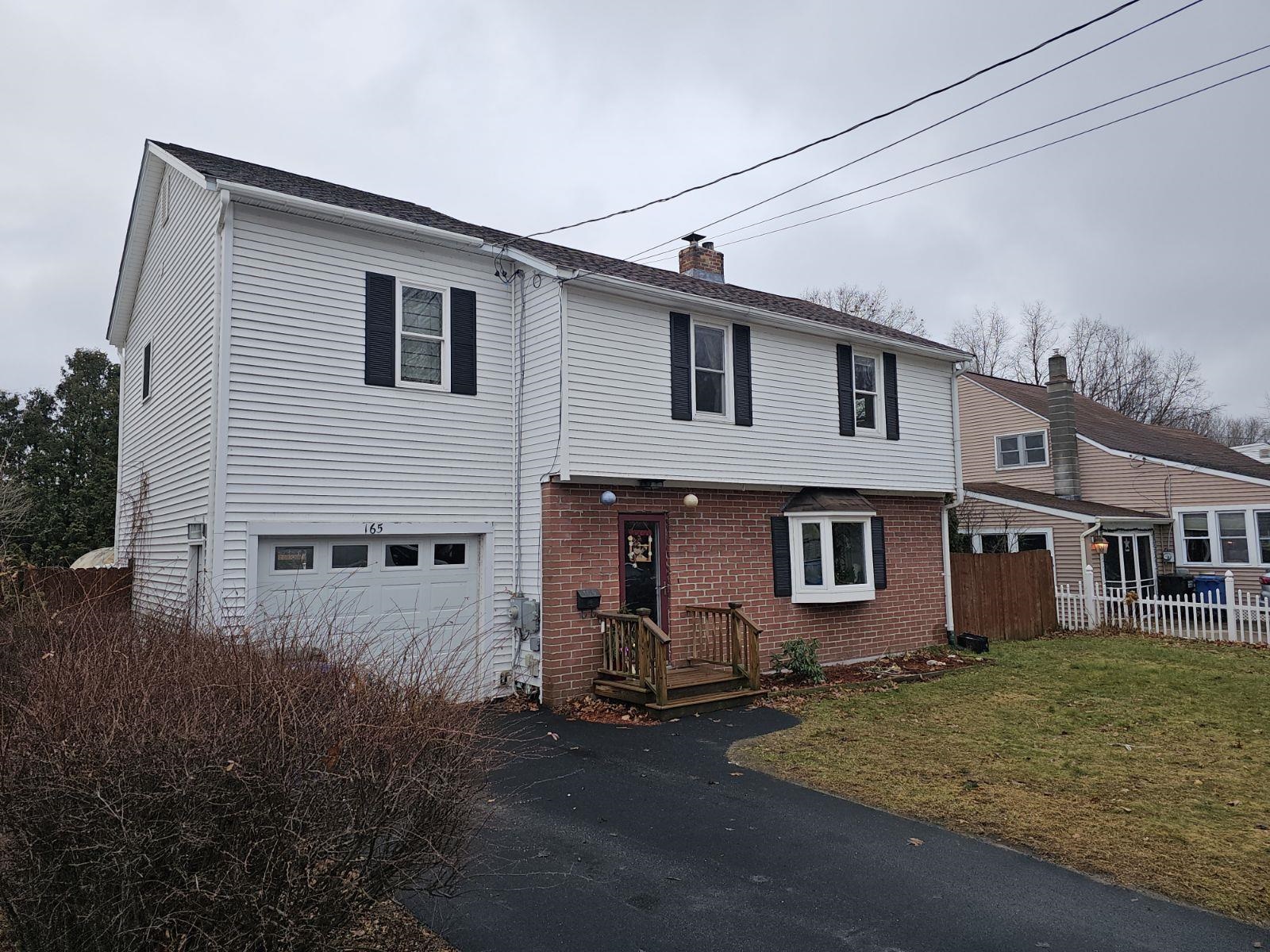 165 Woodbury Road