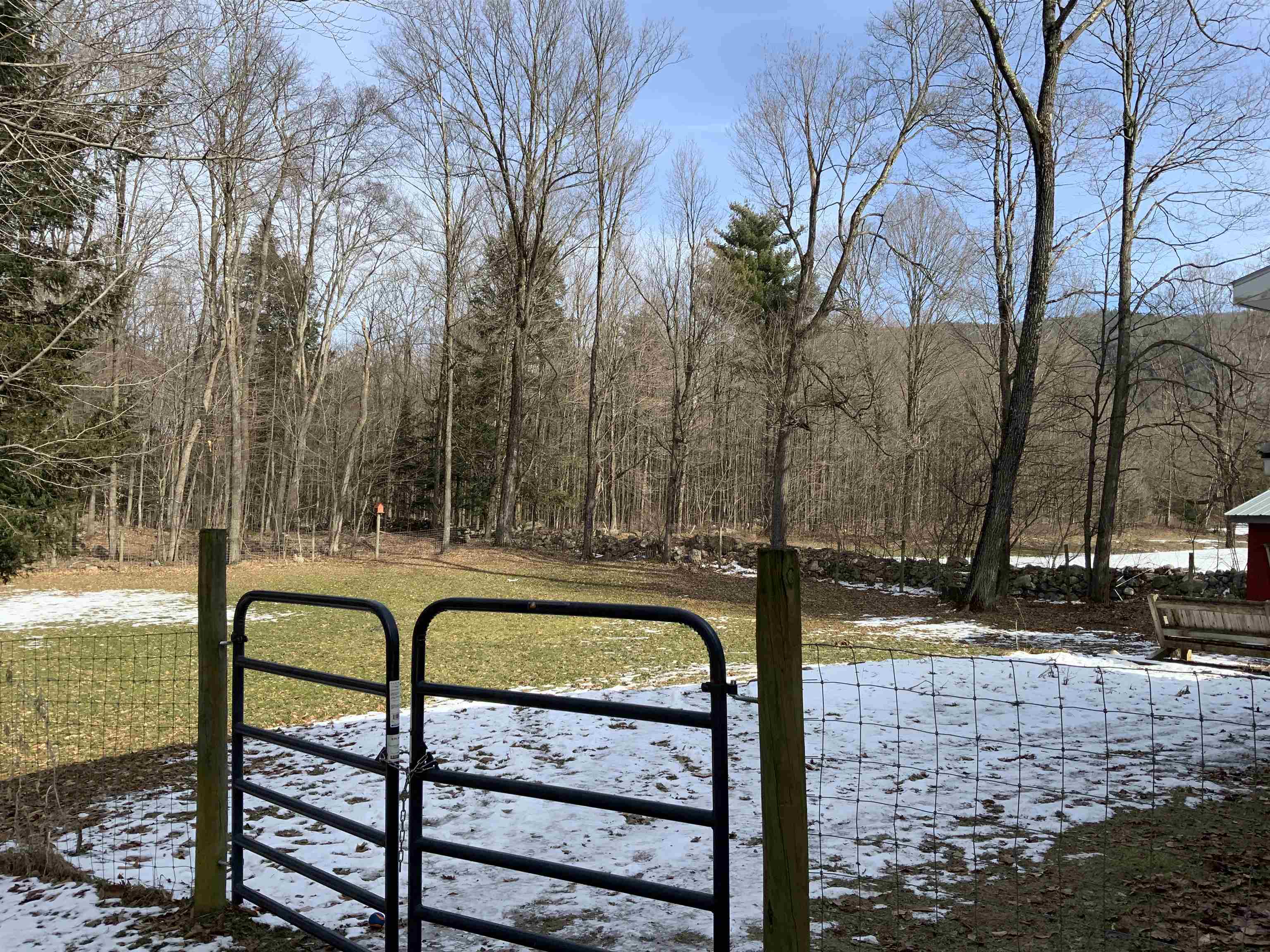 121 Notch Road