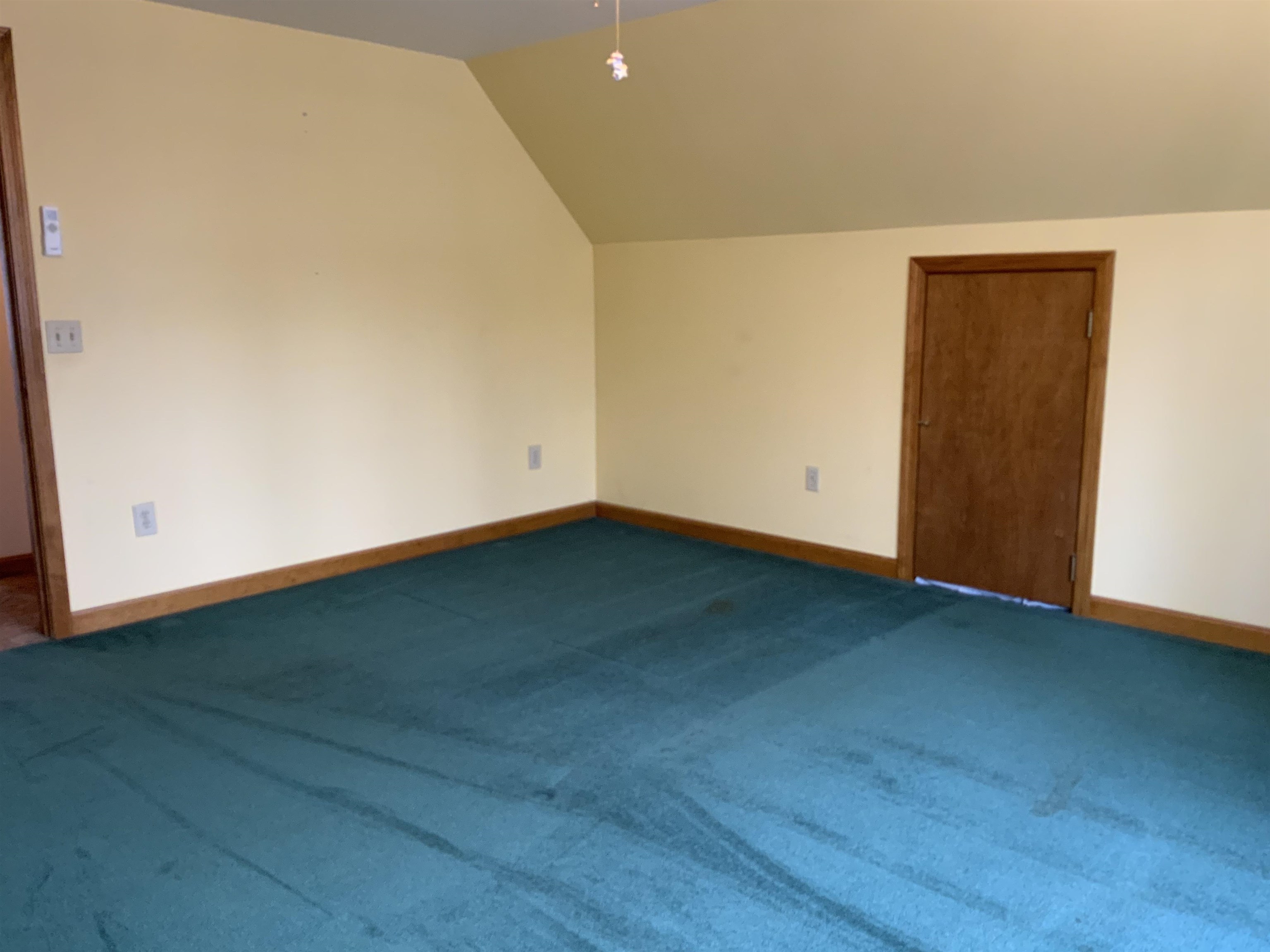 121 Notch Road