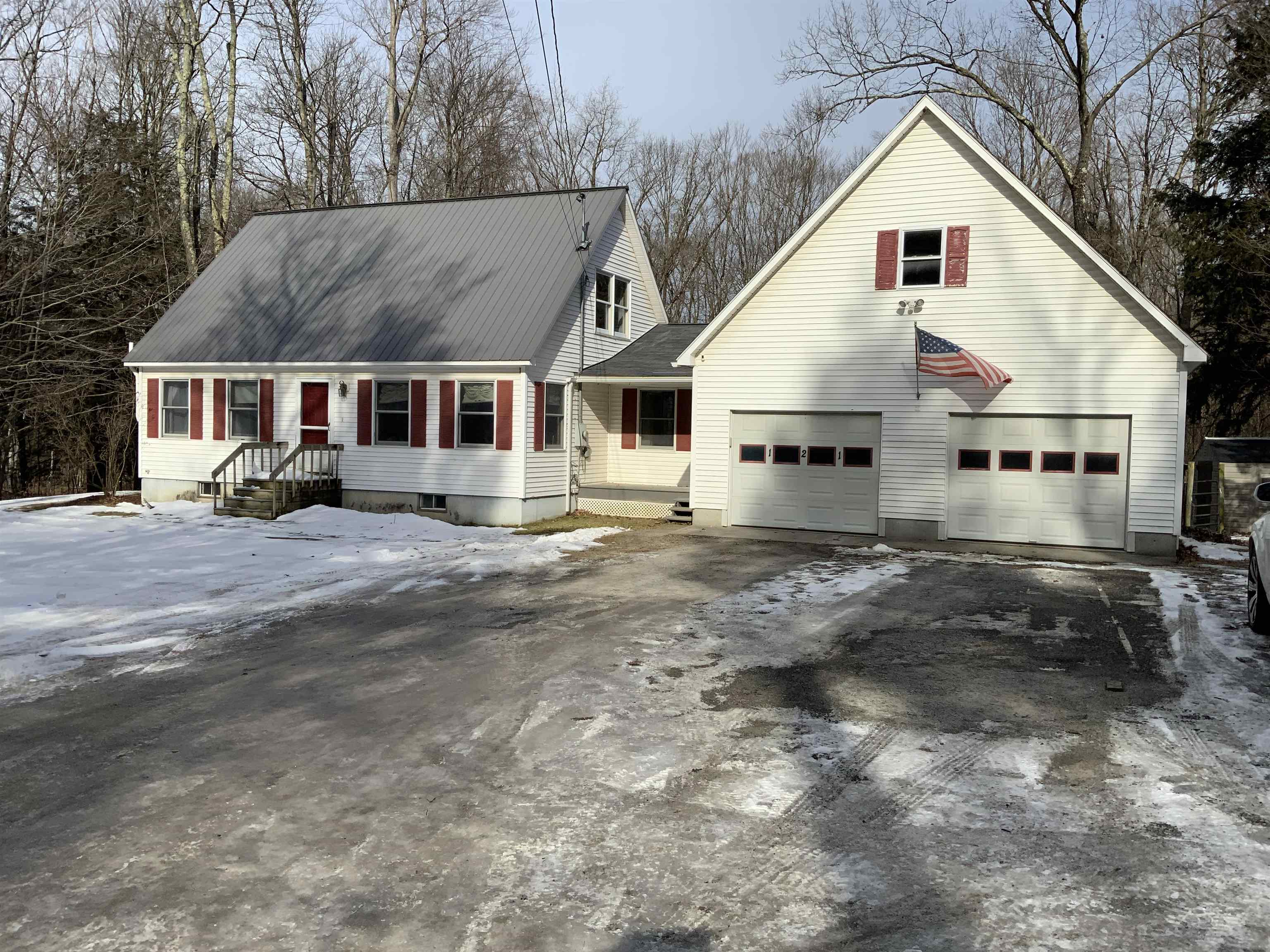 121 Notch Road