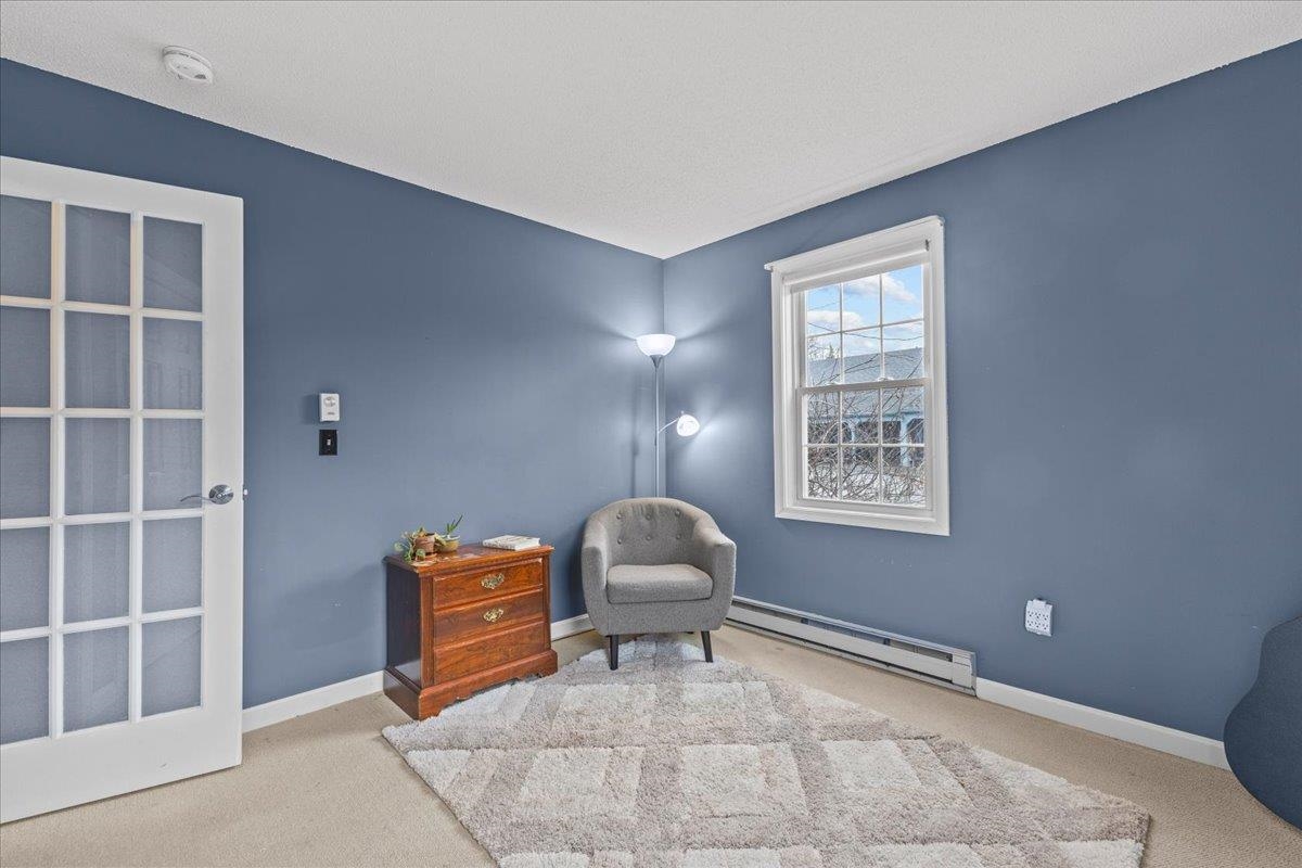 171 N Twin Oaks Terrace