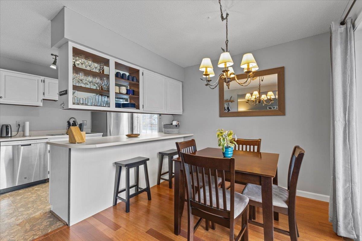 171 N Twin Oaks Terrace