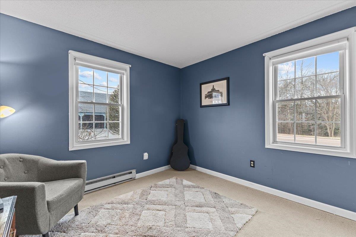 171 N Twin Oaks Terrace