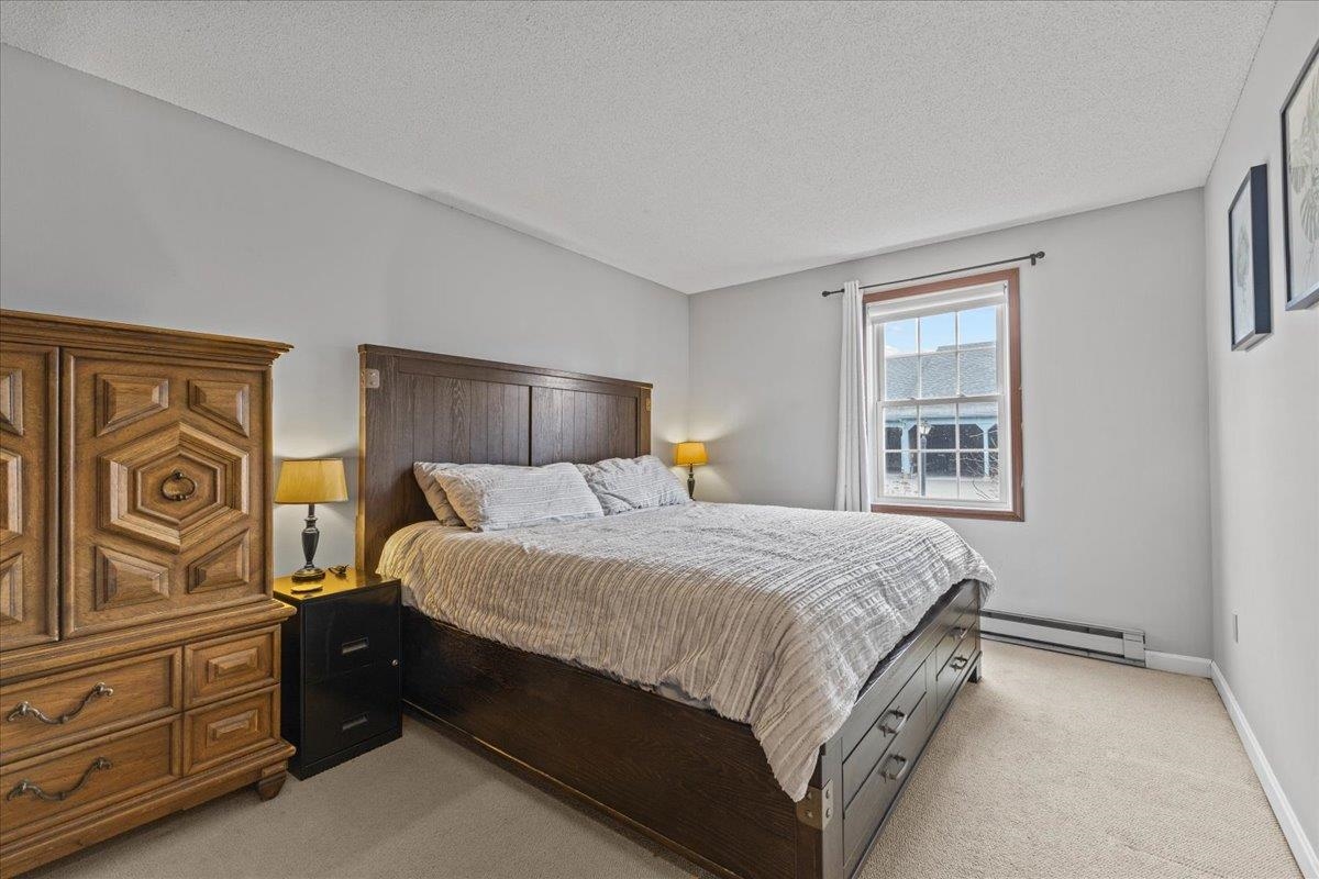 171 N Twin Oaks Terrace