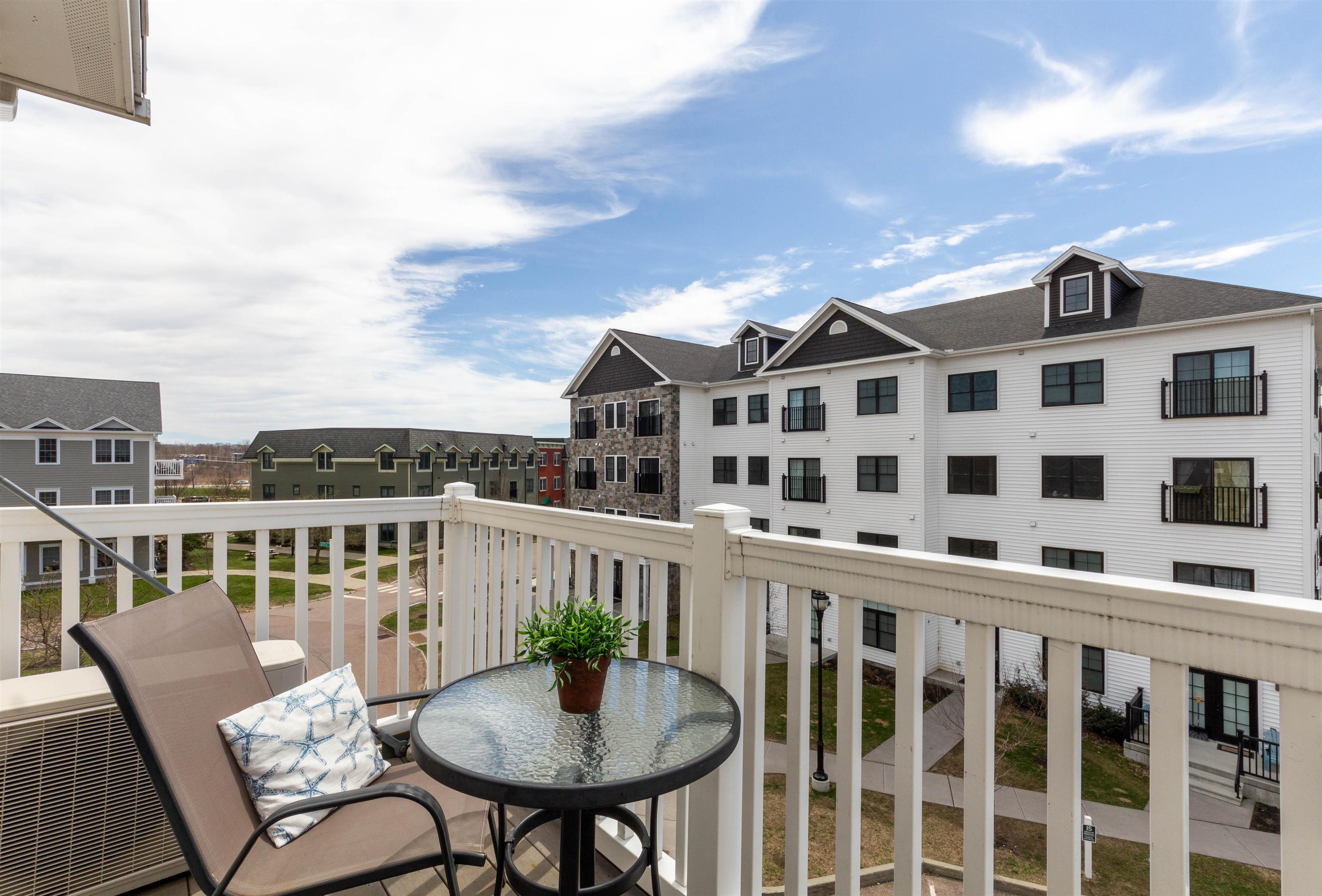 42 Severance Green Unit: 302