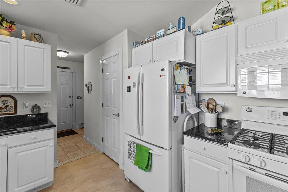 468 Bittersweet Circle